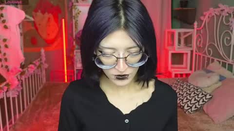 Snapshot of setsunai_ chatting on March 11, 12:22 am Setsunai online show from March 11, 12:22 am