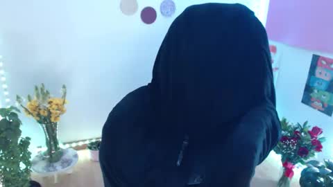 samy online show from December 19, 1:01 am