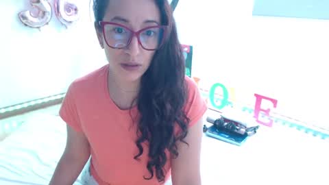 Snapshot of seuctive_woman57 chatting on September 24, 6:36 pm samy online show from September 24, 6:36 pm