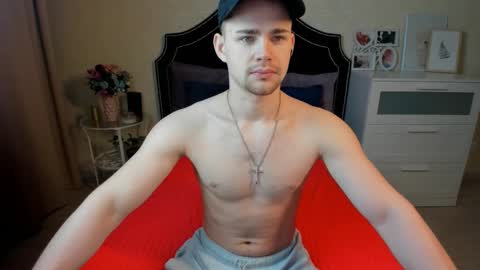 SevanS14 online show from March 6, 3:35 pm