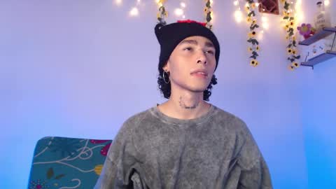 Alexis online show from March 12, 5:02 am