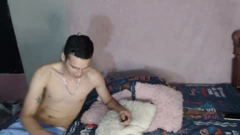 Karol y antony online show from December 2, 5:51 am