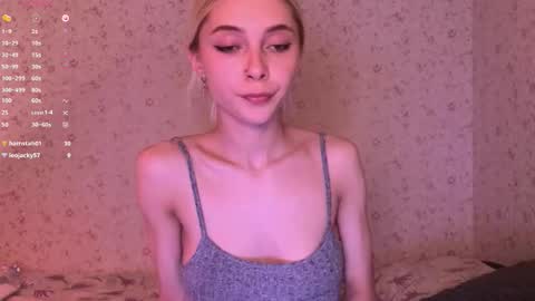 Dina online show from November 2, 7:47 pm