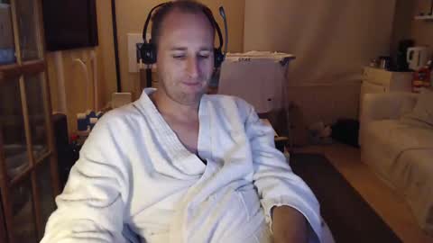 Snapshot of sexlobo1 chatting on January 23, 1:19 am Sexlobo online show from January 23, 1:19 am