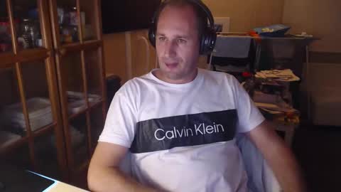 Snapshot of sexlobo1 chatting on October 23, 1:18 am Sexlobo online show from October 23, 1:18 am