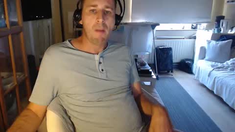 Snapshot of sexlobo1 chatting on January 27, 1:19 pm Sexlobo online show from January 27, 1:19 pm