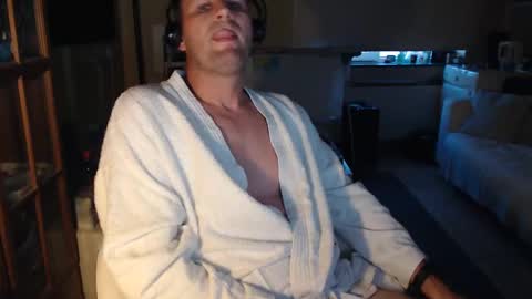 Snapshot of sexlobo1 chatting on January 27, 4:22 pm Sexlobo online show from January 27, 4:22 pm