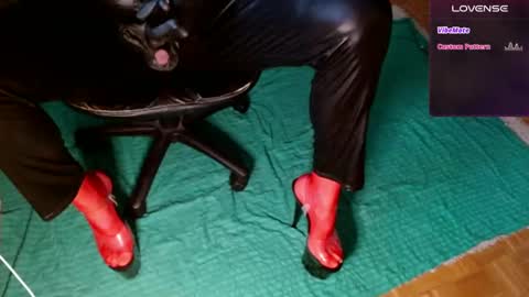 Christina Stacy online show from December 7, 9:22 am