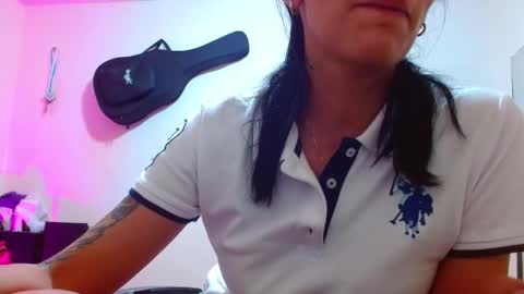 sexmilkdirty online show from January 26, 10:57 pm