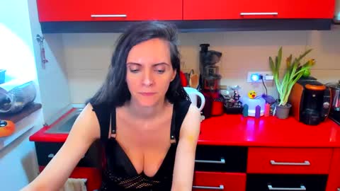 sexqueen1111 online show from March 9, 11:47 am