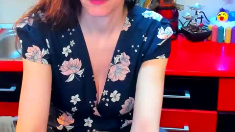 sexqueen1111 online show from February 25, 8:11 pm