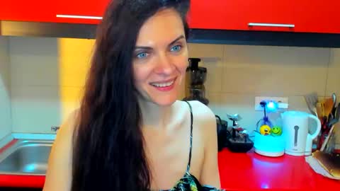 sexqueen1111 online show from September 19, 3:43 am