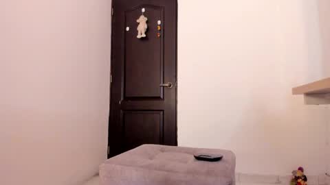 Jax and Lu online show from March 13, 12:47 am