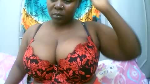 sexxi_ebony online show from February 22, 8:29 am