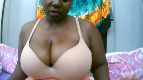 sexxi_ebony online show from November 21, 6:33 am