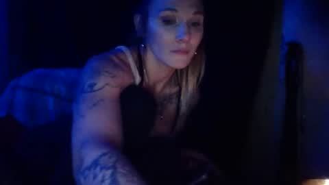sexxileeah online show from January 19, 4:46 pm