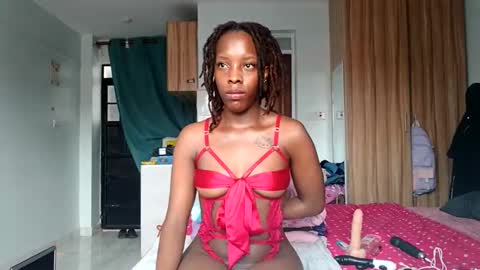 Snapshot of sexxy_flave chatting on October 24, 7:09 am Sexxy Flave online show from October 24, 7:09 am
