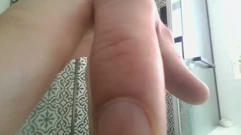 Sexxy guy22 online show from February 28, 5:37 pm