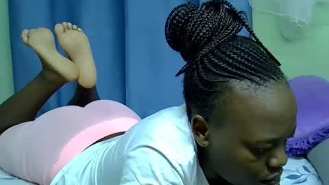 African Queen online show from May 13, 1:15 am