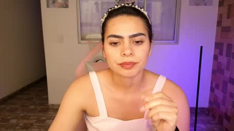  Angie   online show from February 17, 5:12 pm