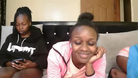 Snapshot of sexxymaya25 chatting on September 11, 6:14 am maya online show from September 11, 6:14 am