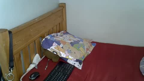 Snapshot of sexxyneil_ chatting on October 13, 10:06 am sexxyneil_ online show from October 13, 10:06 am