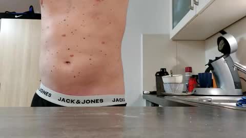 sexy30031986 online show from December 3, 10:54 pm