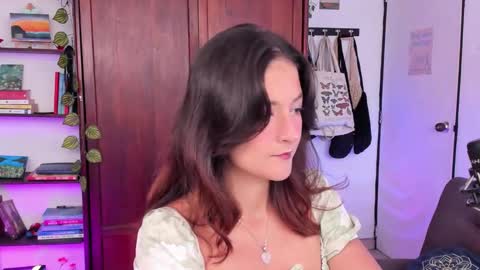 Snapshot of sexy__emma chatting on October 14, 4:32 pm sexy__emma online show from October 14, 4:32 pm