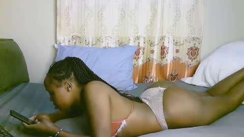 Ariana online show from February 28, 12:20 pm