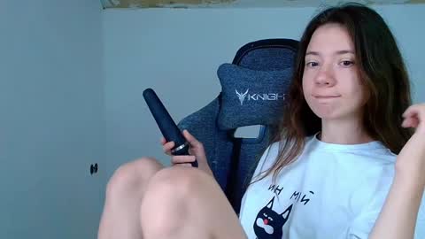 sexy_b0rsch online show from September 13, 5:43 am