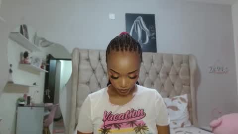 sexy_babydoll22 online show from February 26, 8:23 pm