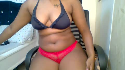 shydolly01 online show from July 23, 6:00 am