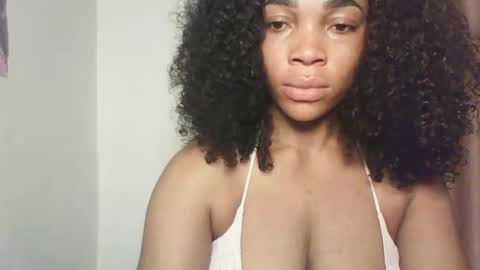 Snapshot of sexy_kitty881 chatting on September 29, 11:04 pm Sexy kitty881 online show from September 29, 11:04 pm