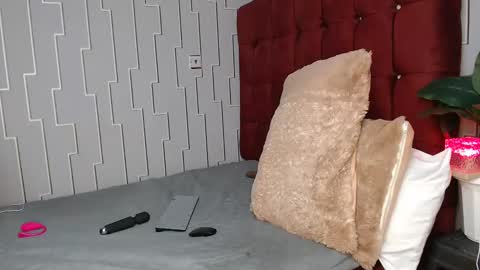 larisa online show from February 7, 10:19 am