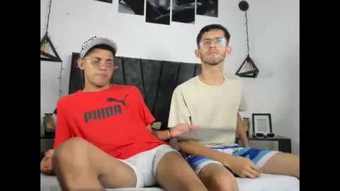 sexy_latin_cum online show from November 9, 1:09 am