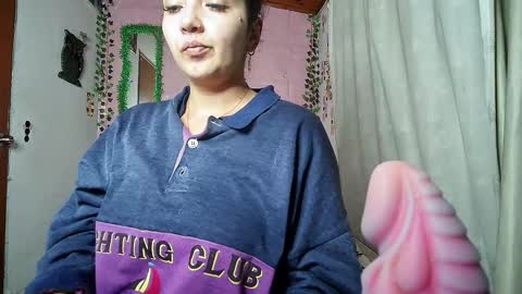 sexy lolas online show from February 13, 5:55 am