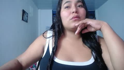 Snapshot of sexy_love_15 chatting on October 9, 6:19 am SIRENA LOVE online show from October 9, 6:19 am