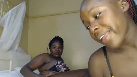 sexy_serena_ online show from January 12, 9:08 am