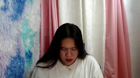 SOFIE  The woman who lives in the province online show from April 25, 8:49 am