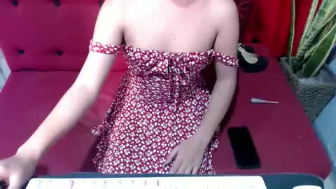 sexy_yangirl online show from March 23, 3:39 pm