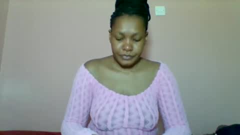 Snapshot of sexyapple2002 chatting on October 9, 4:45 pm Martha online show from October 9, 4:45 pm