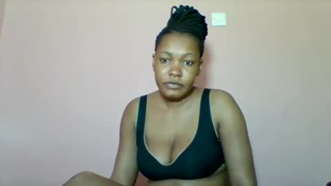 Snapshot of sexyapple2002 chatting on October 6, 10:55 am Martha online show from October 6, 10:55 am