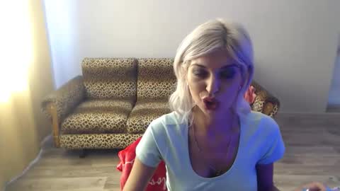 sexybeatriice online show from September 13, 7:22 am