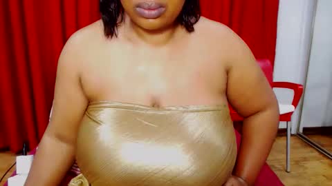 Snapshot of sexybustyboobs chatting on September 11, 4:14 am sexybustyboobs online show from September 11, 4:14 am
