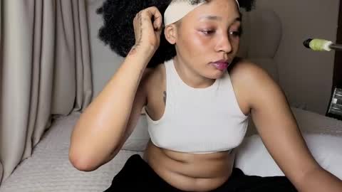 sexycabdy online show from April 16, 2:44 am