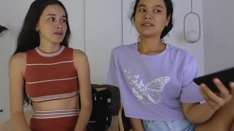 chanell and yina online show from May 28, 1:42 pm