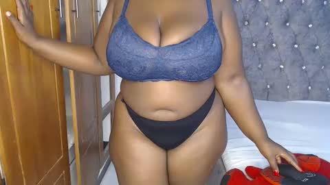 Snapshot of sexychocco_ chatting on February 26, 11:00 am sexychocco online show from February 26, 11:00 am