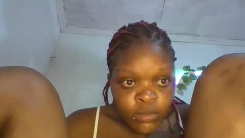 sexydee101436 online show from April 12, 10:36 pm