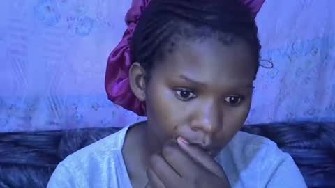 sexydoll002 online show from October 24, 7:20 am