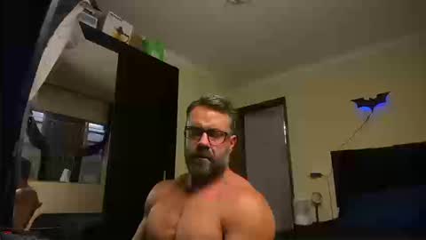 chris online show from September 26, 8:28 pm